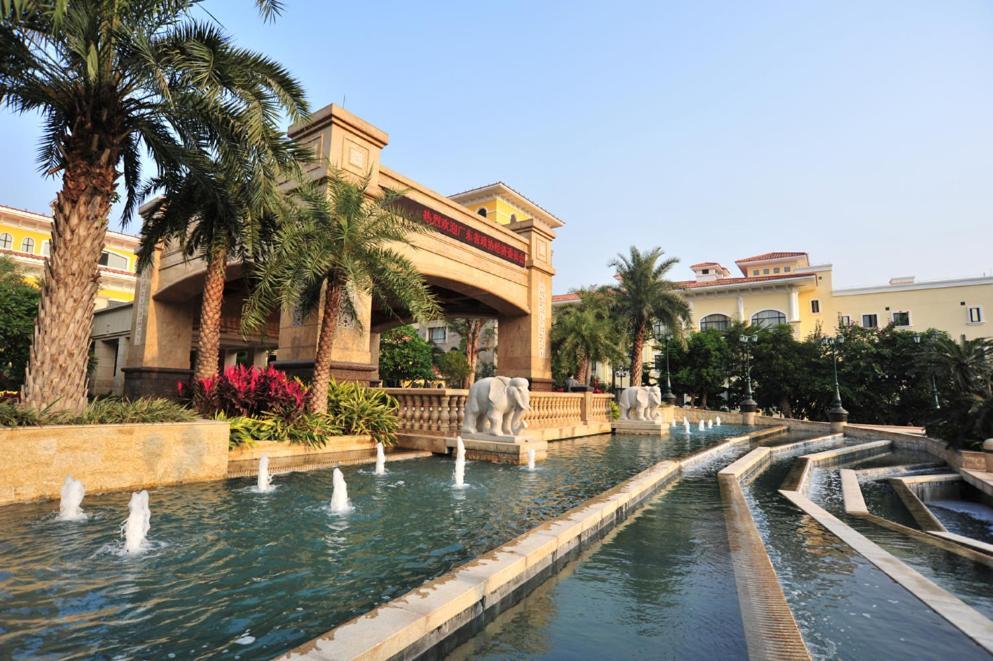 Green Lake Hot Spring Hotel Foshan Eksteriør billede